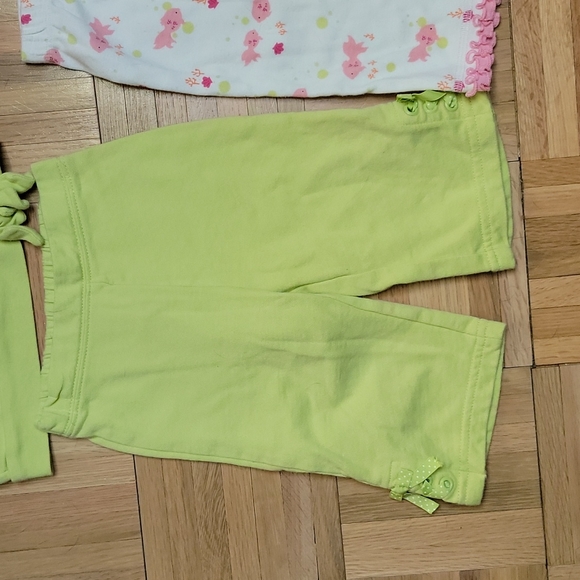 Gymboree lot of 2 Matching shirt & pants sets - like new - Picture 5 of 6